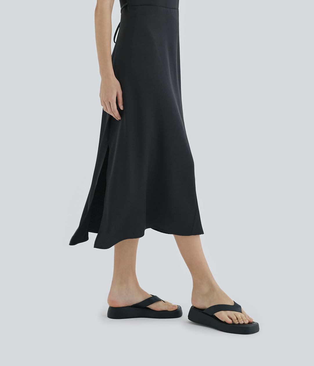 SATIN SLIP DRESS SET (BLACK)